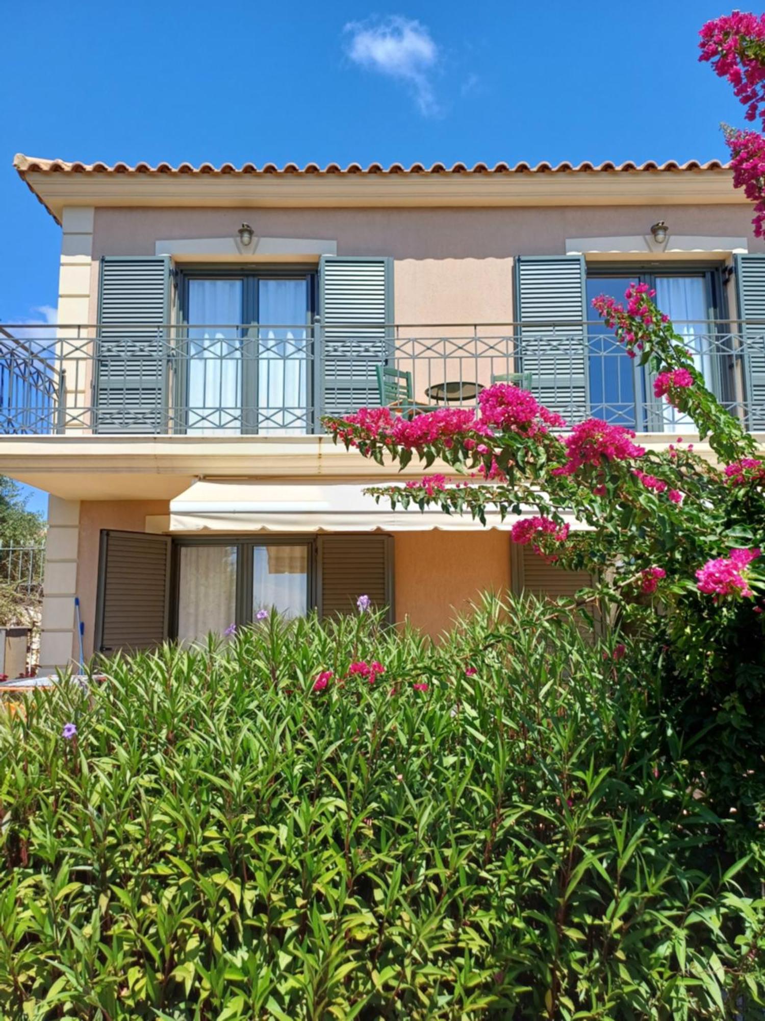 Korallis Villas Karavádhos Eksteriør bilde